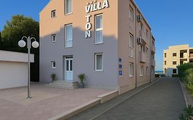 Villa Toni